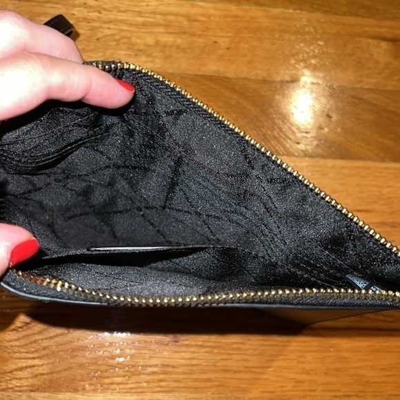 Michael Kors MK Jet Set Travel Zip Clutch Wristlet - Black - Picture 6 of 8